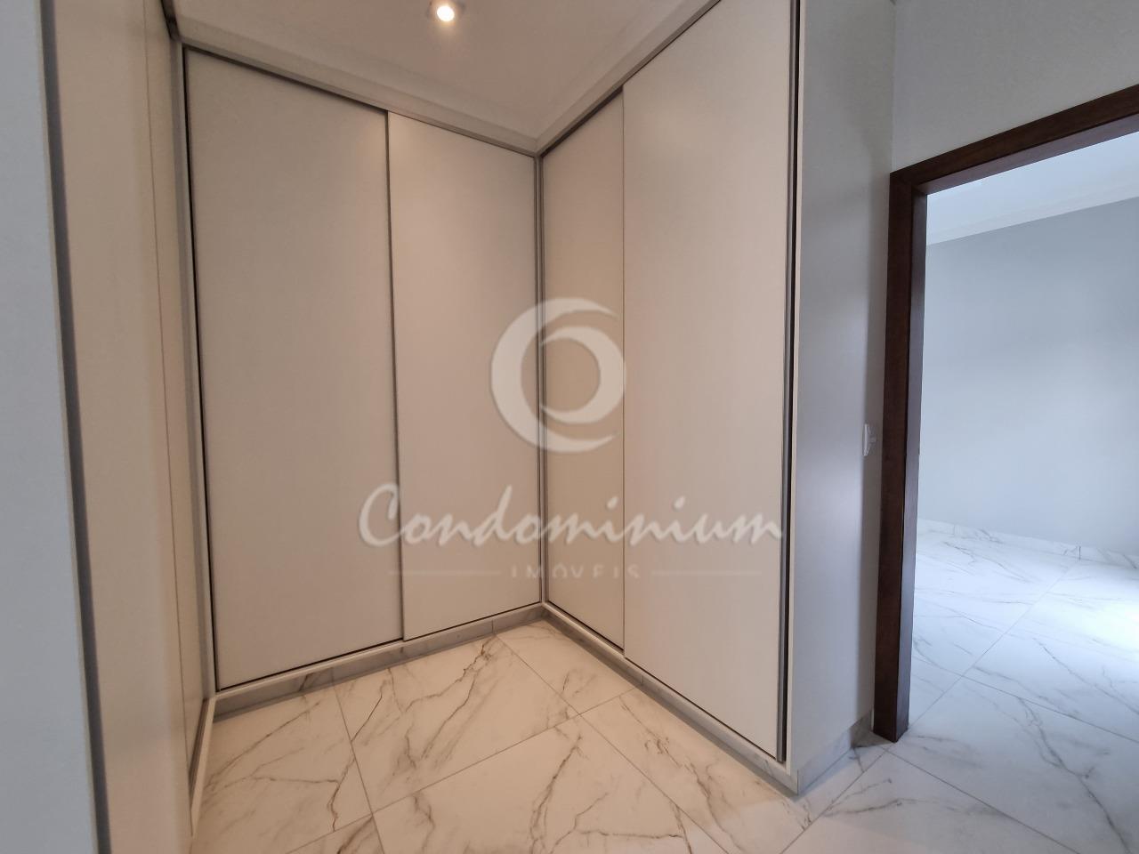 Casa de Condomínio com 3 quartos à venda, 250m² — foto 22 de 46