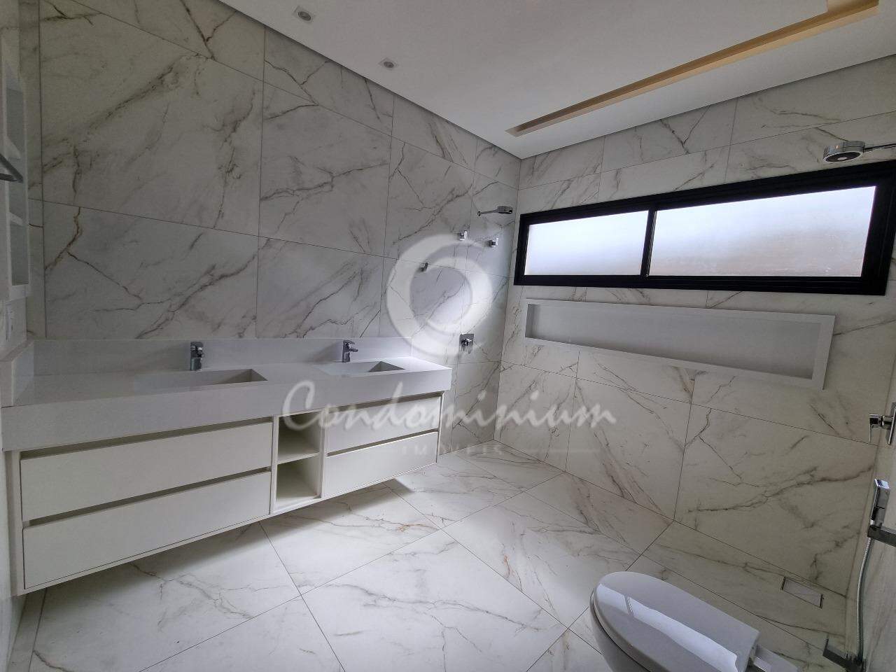 Casa de Condomínio com 3 quartos à venda, 250m² — foto 25 de 46