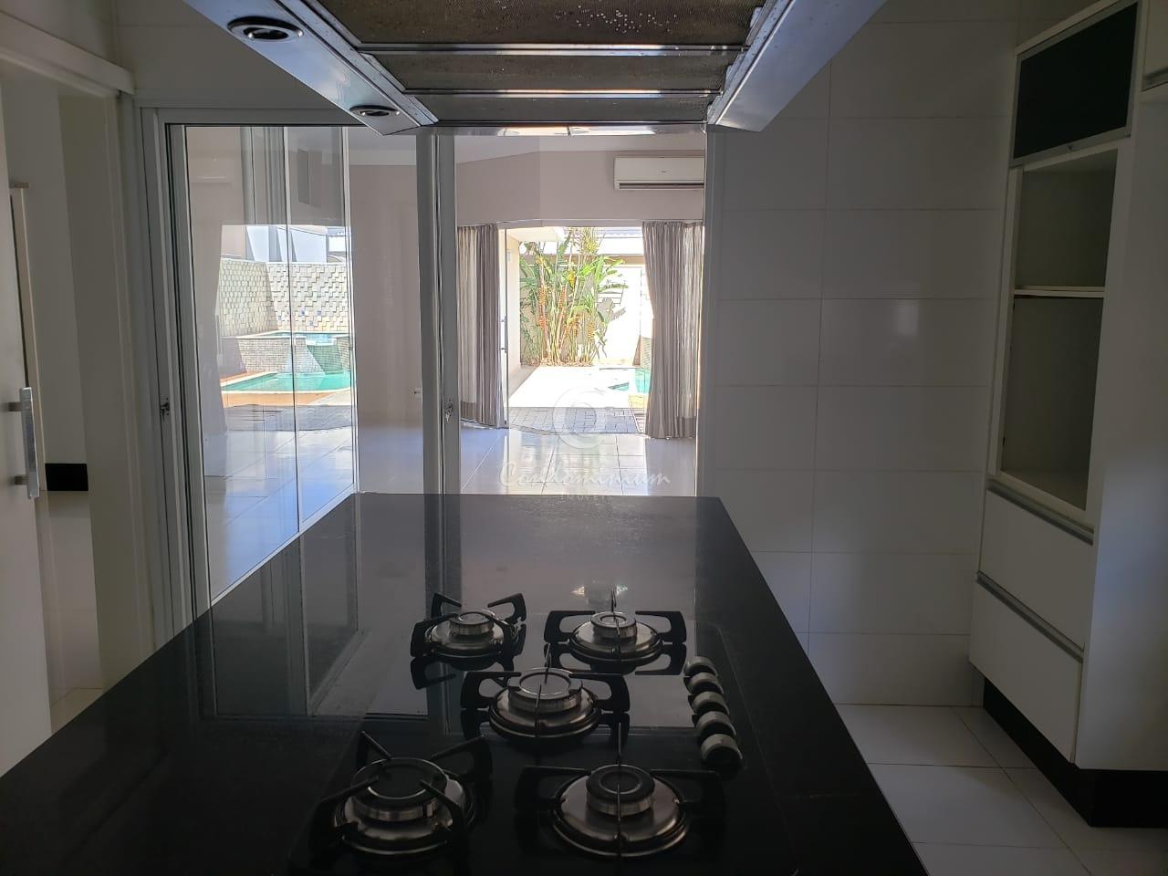 Casa de Condomínio com 4 quartos à venda, 279m² — foto 12 de 51