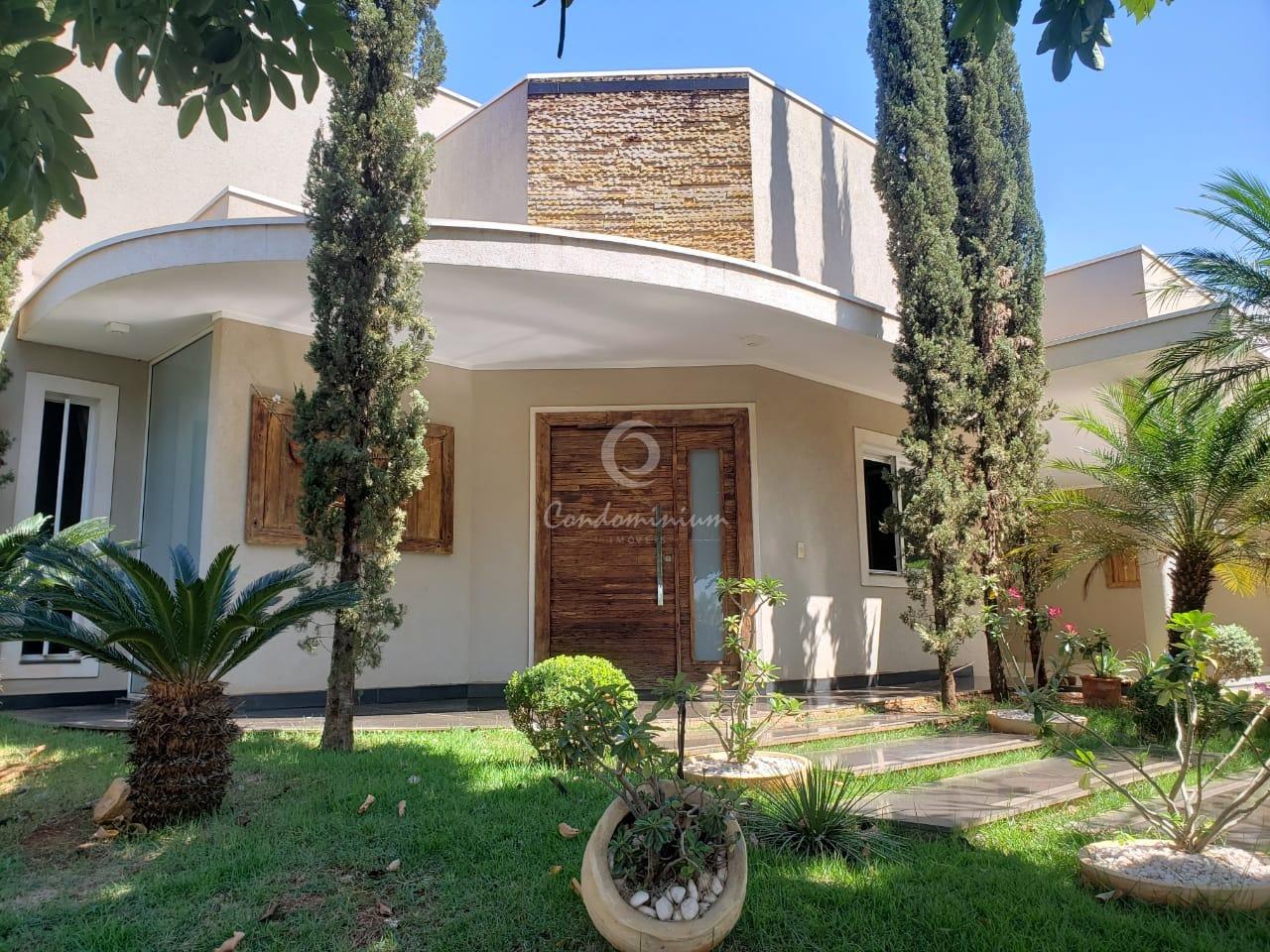 Casa de Condomínio com 4 quartos à venda, 279m² — foto 2 de 51