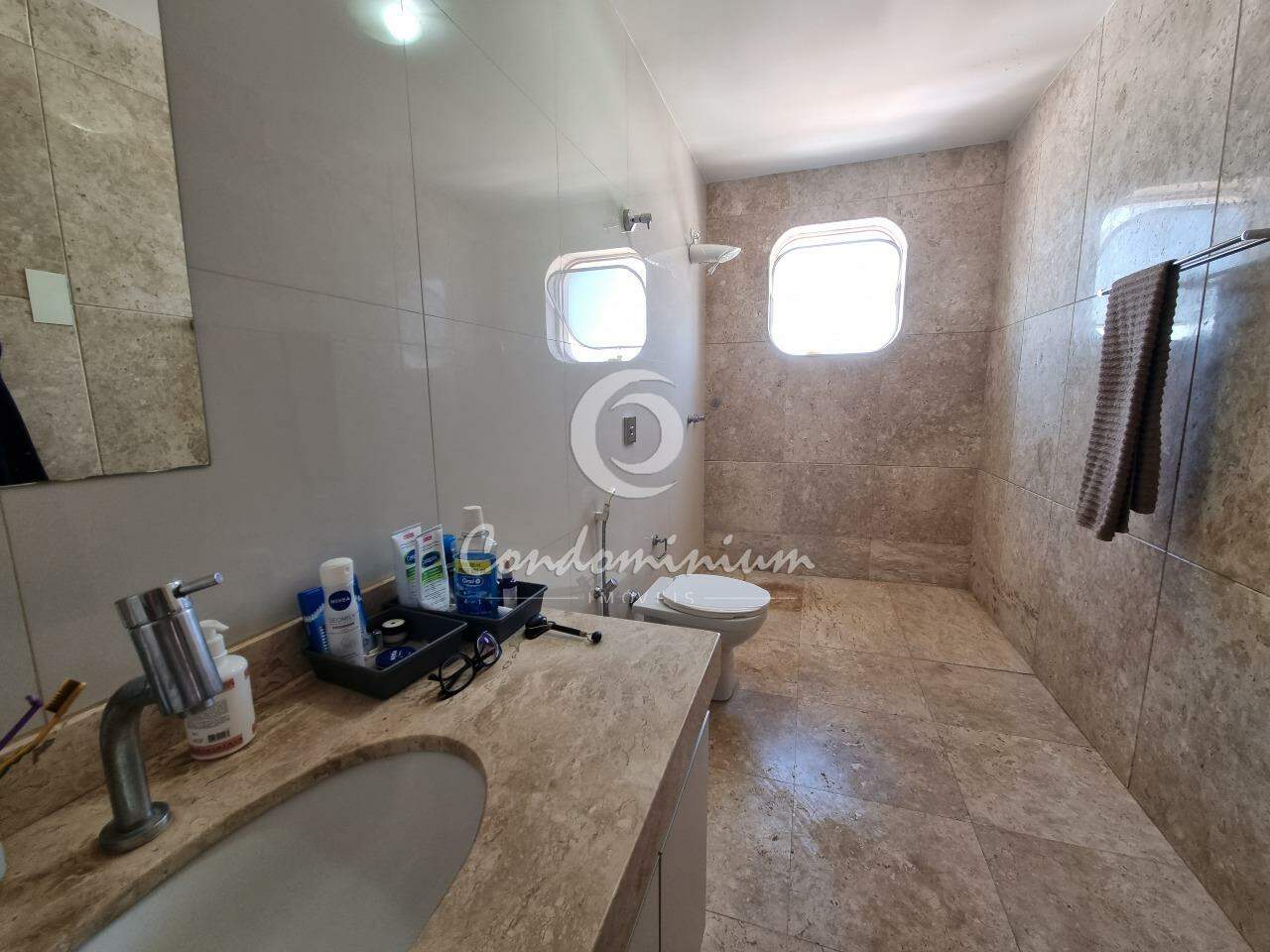 Apartamento com 4 quartos para aluguel, 561m² — foto 19 de 29