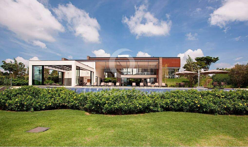 Casa de Condomínio com 6 quartos à venda, 1235m² — foto 1 de 30