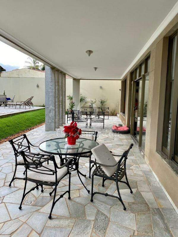 Casa de Condomínio com 4 quartos à venda, 700m² — foto 9 de 30