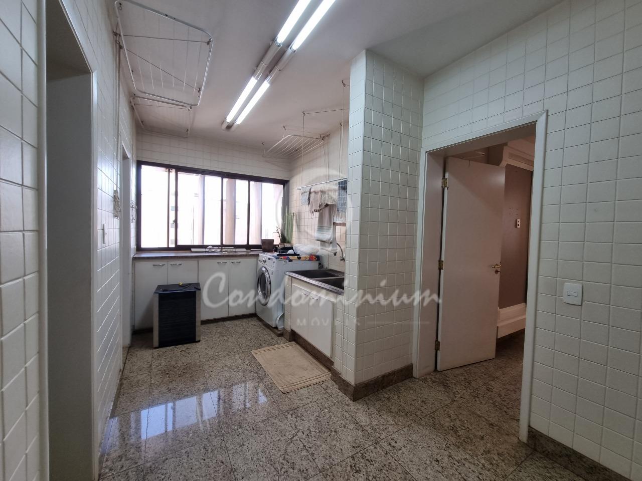 Apartamento com 4 quartos à venda, 239m² — foto 13 de 24