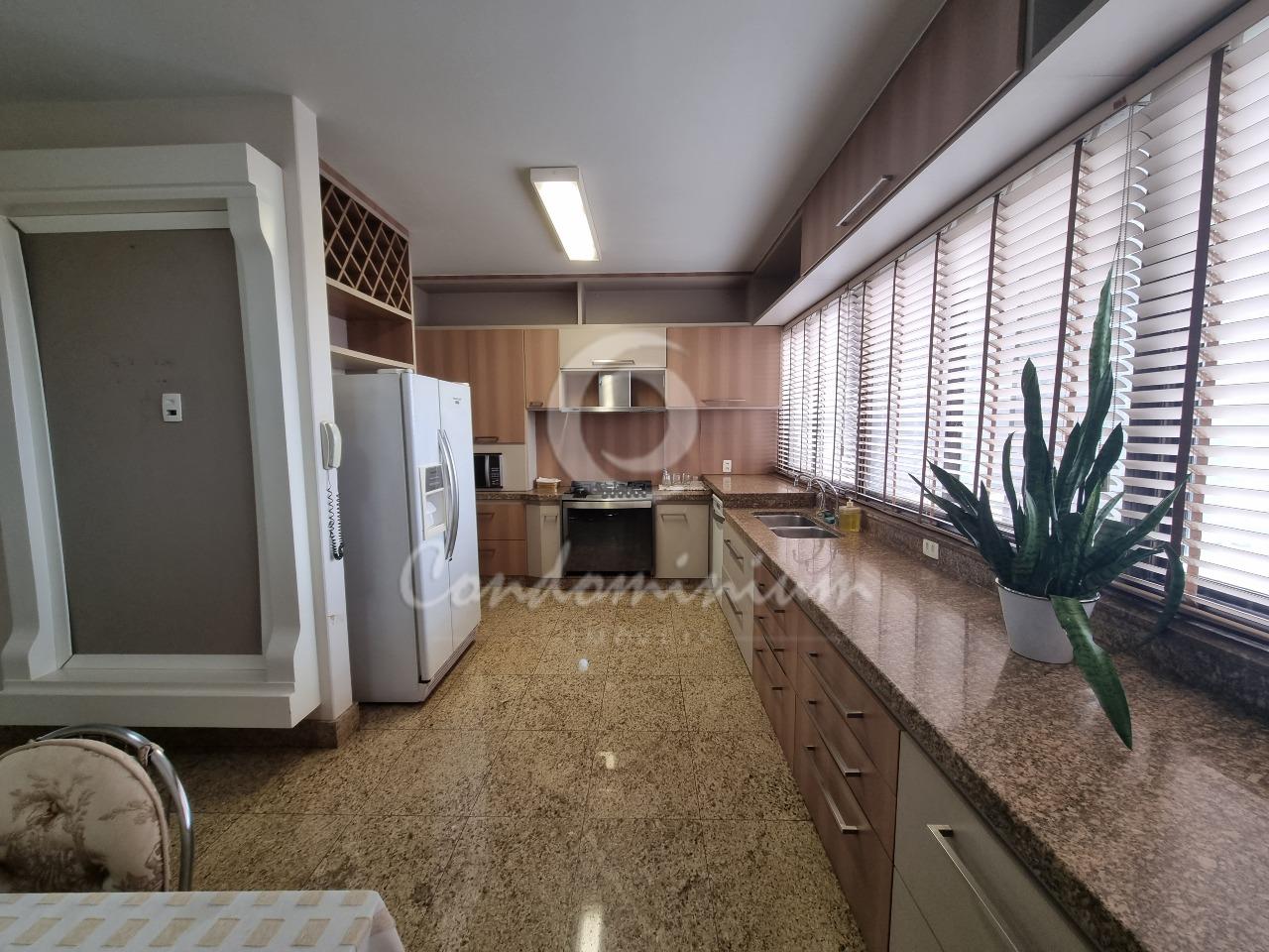 Apartamento com 4 quartos à venda, 239m² — foto 11 de 24