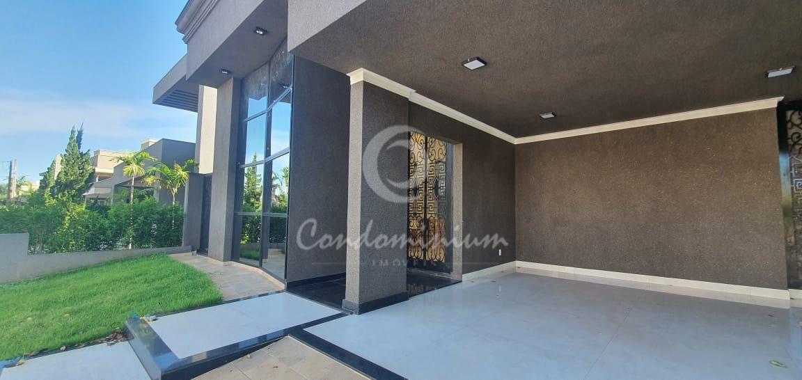 Casa de Condomínio com 4 quartos à venda, 280m² — foto 3 de 35