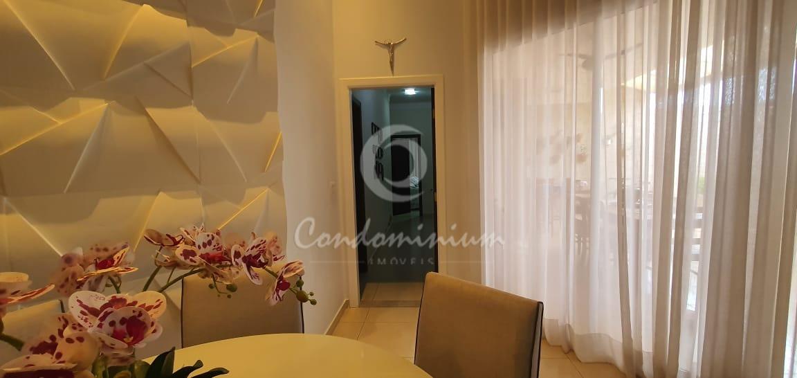 Casa de Condomínio com 3 quartos à venda, 220m² — foto 5 de 24