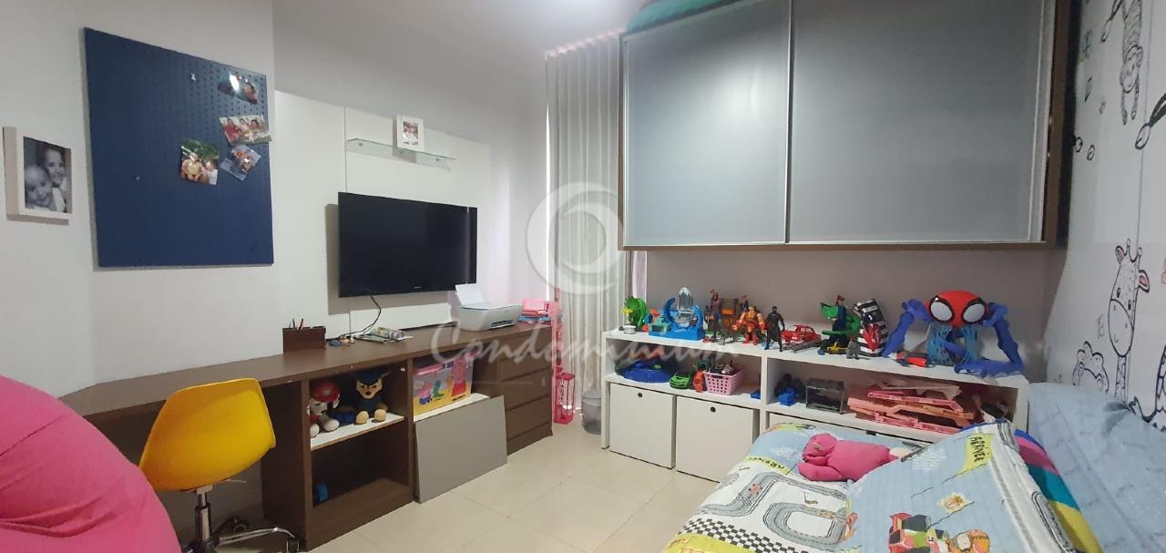 Casa de Condomínio com 3 quartos à venda, 220m² — foto 14 de 24