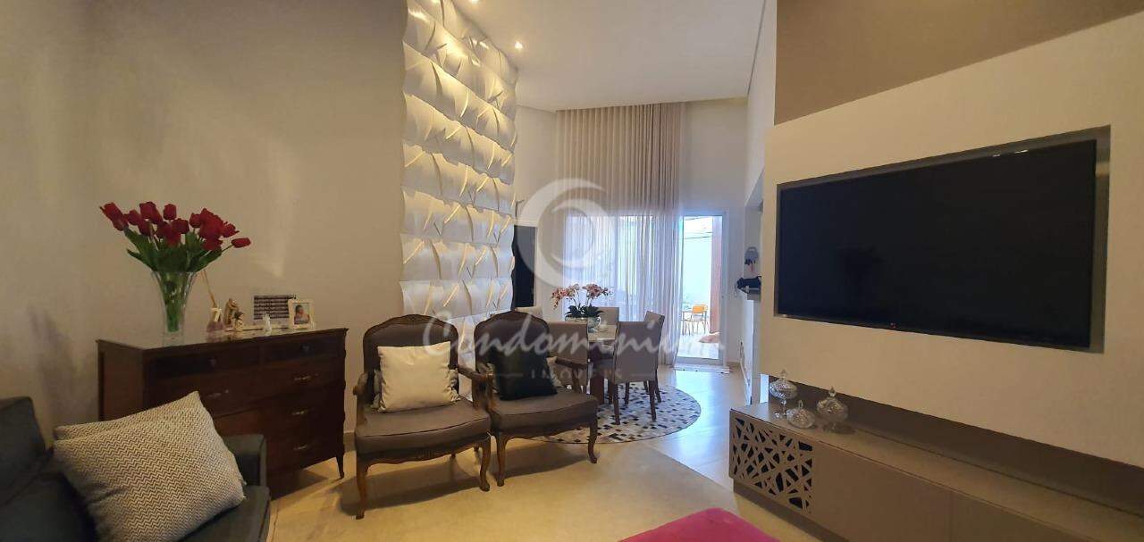 Casa de Condomínio com 3 quartos à venda, 220m² — foto 1 de 24
