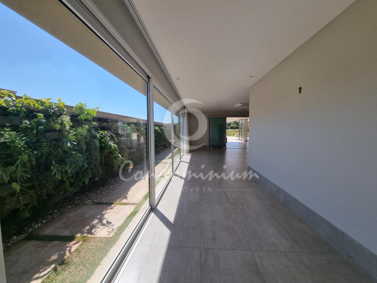 Casa de Condomínio com 4 quartos à venda, 754m² — foto 3 de 42