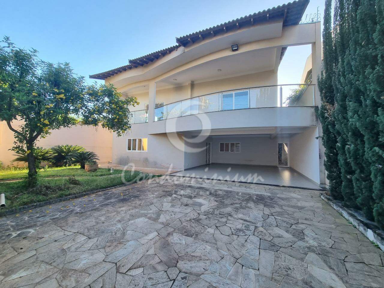 Imóvel Comercial com 4 quartos à venda, 397m² — foto 1 de 28