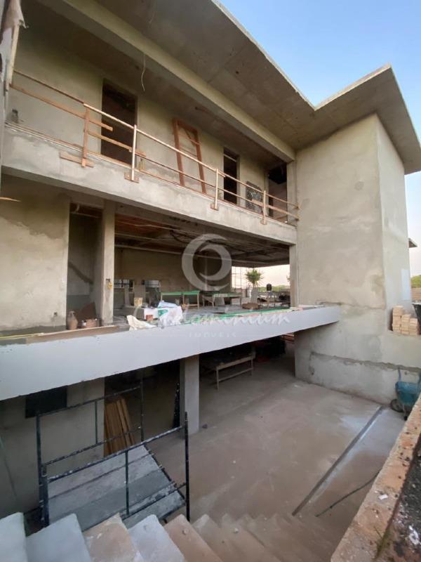 Casa de Condomínio com 4 quartos à venda, 700m² — foto 3 de 17