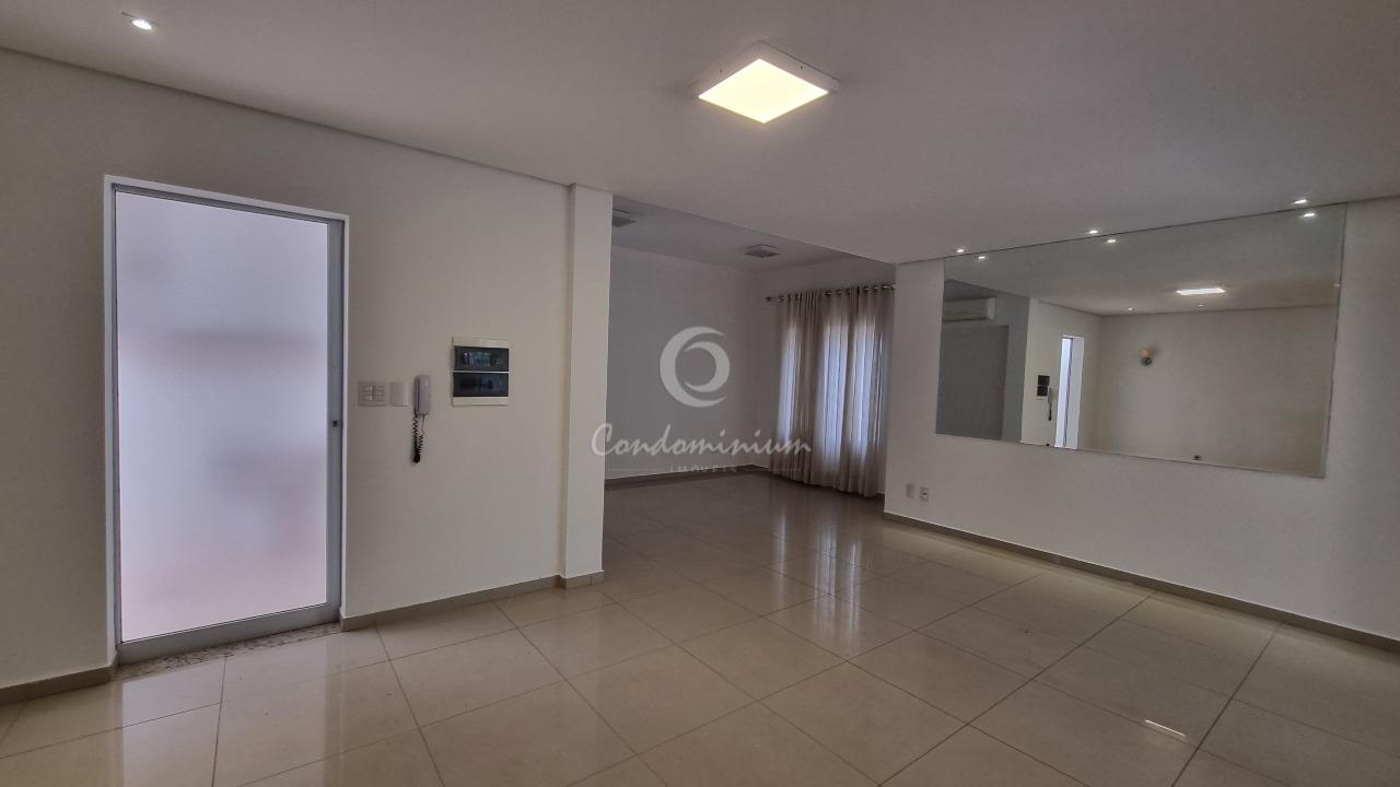 Casa de Condomínio com 3 quartos à venda, 235m² — foto 9 de 44