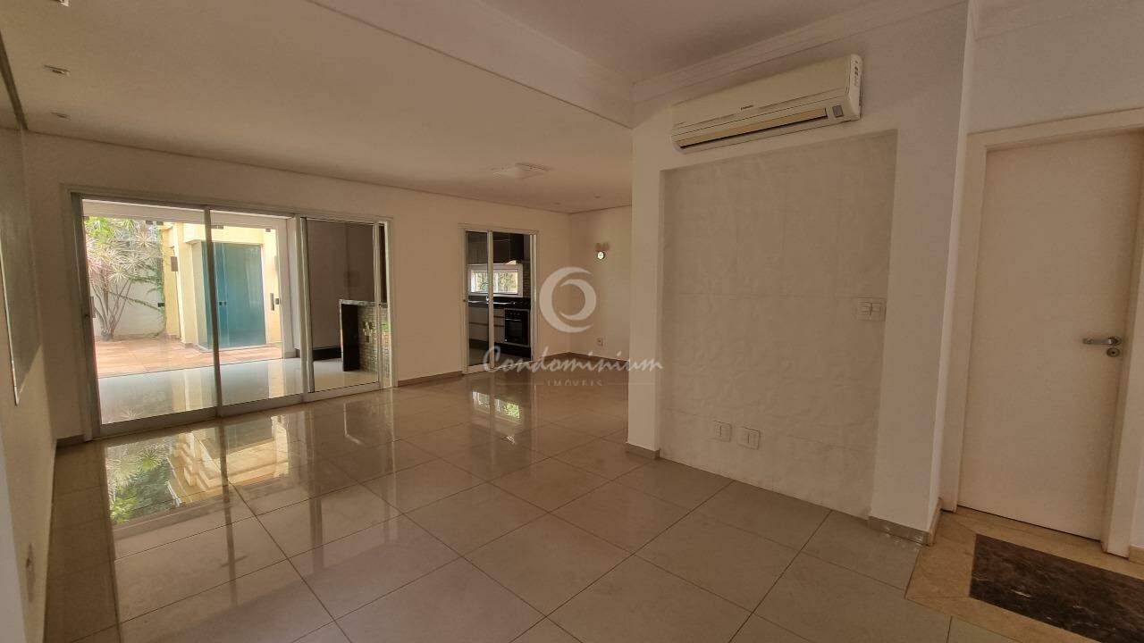 Casa de Condomínio com 3 quartos à venda, 235m² — foto 7 de 44