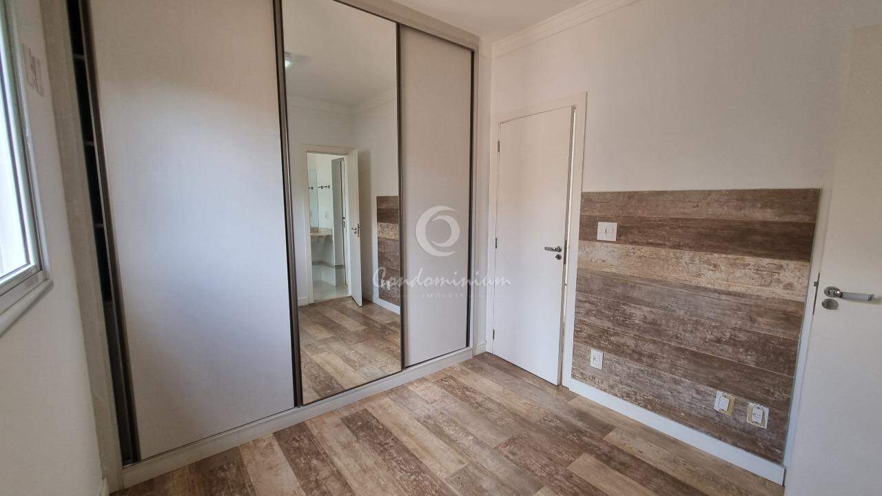 Casa de Condomínio com 3 quartos à venda, 235m² — foto 22 de 44