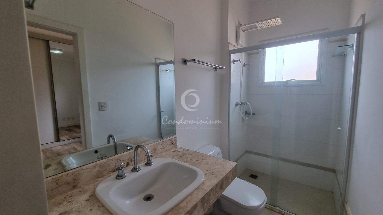 Casa de Condomínio com 3 quartos à venda, 235m² — foto 21 de 44