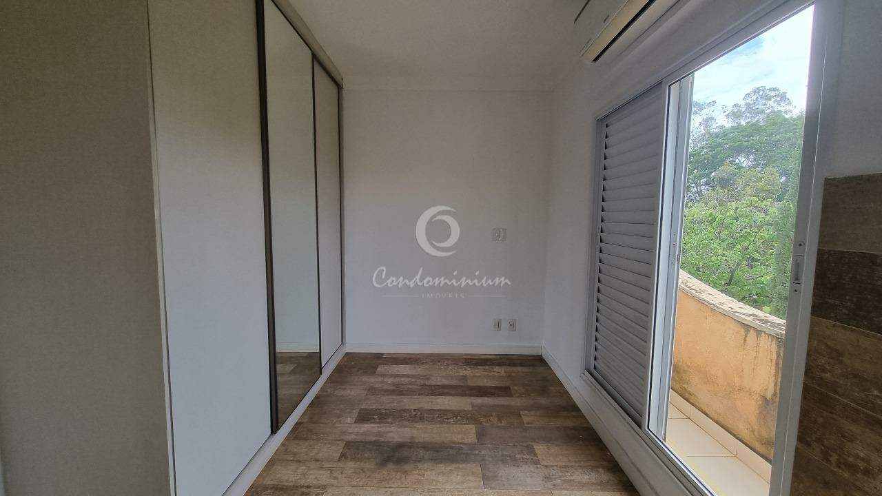 Casa de Condomínio com 3 quartos à venda, 235m² — foto 20 de 44