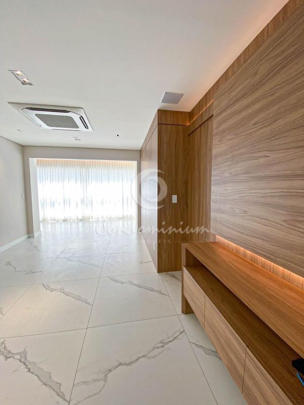 Apartamento com 3 quartos à venda, 115m² — foto 2 de 41