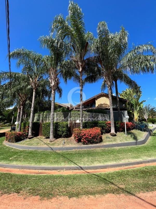 Casa de Condomínio com 7 quartos à venda, 800m² — foto 3 de 60