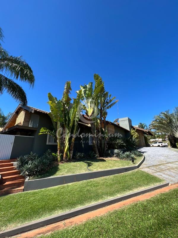 Casa de Condomínio com 7 quartos à venda, 800m² — foto 2 de 60