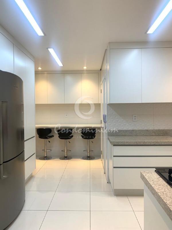 Cobertura com 3 quartos à venda, 250m² — foto 4 de 4