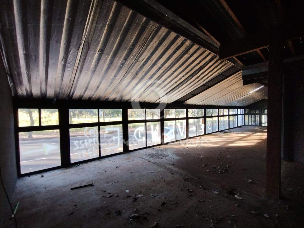 Imóvel Comercial  à venda, 700m² — foto 5 de 13