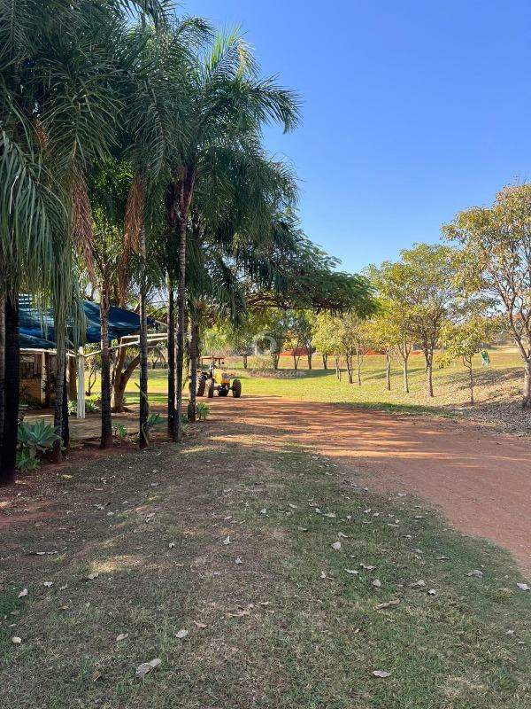 Terreno / Lote / Condomínio  à venda, 1000m² — foto 3 de 46