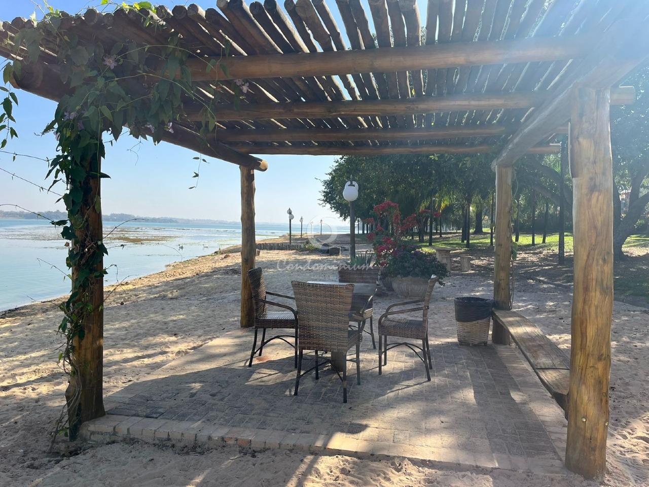 Terreno / Lote / Condomínio  à venda, 1000m² — foto 2 de 46
