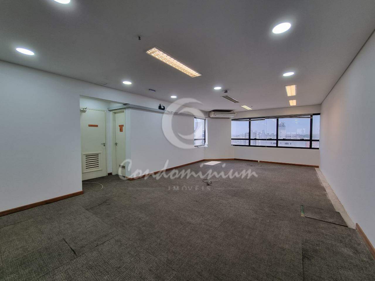 Conjunto Comercial / Sala  à venda, 110m² — foto 10 de 19