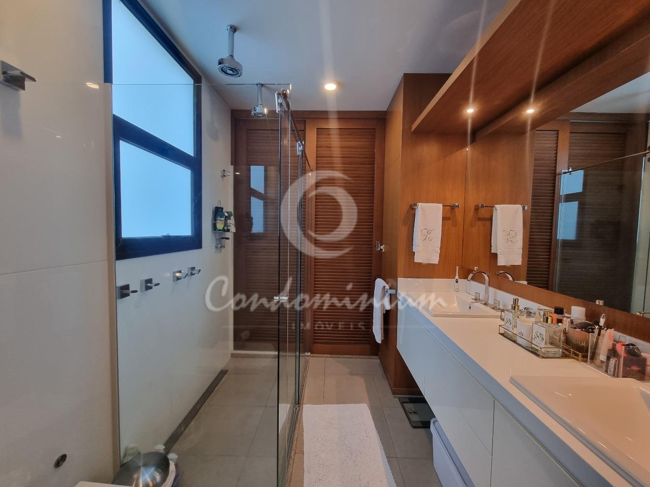 Casa de Condomínio com 3 quartos à venda, 282m² — foto 8 de 54