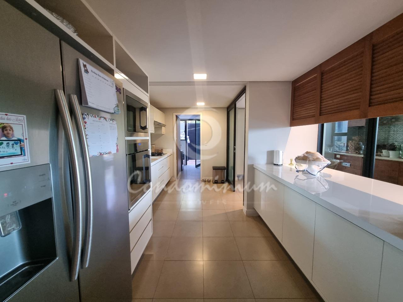 Casa de Condomínio com 3 quartos à venda, 282m² — foto 14 de 54
