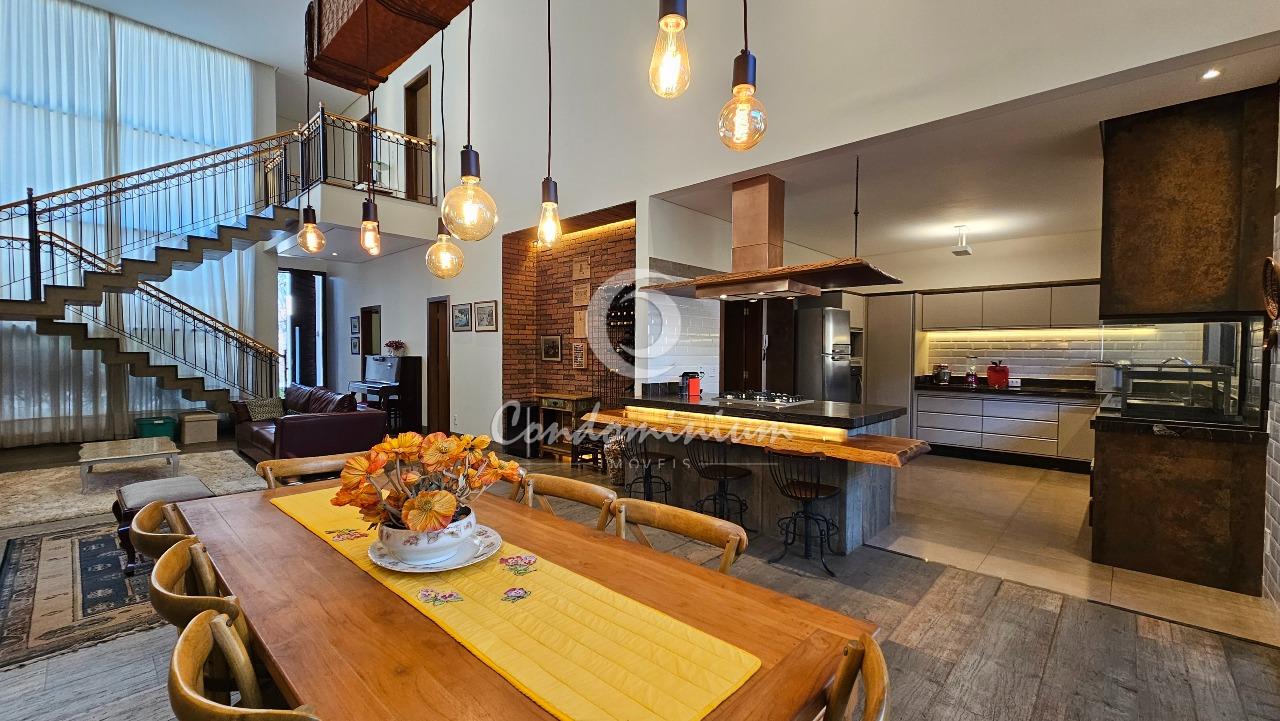 Casa de Condomínio com 3 quartos à venda, 303m² — foto 8 de 52