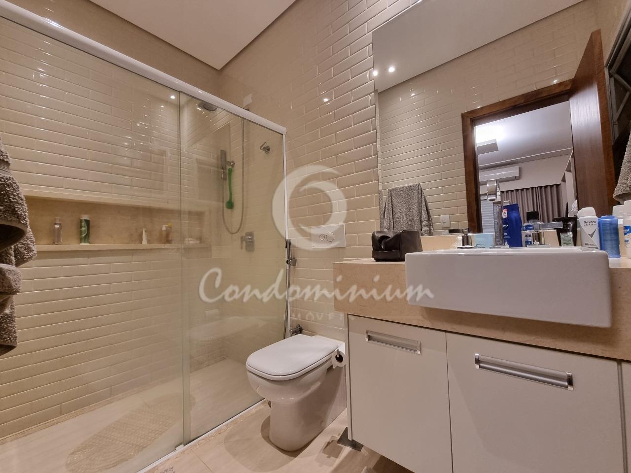 Casa de Condomínio com 5 quartos à venda, 441m² — foto 20 de 33