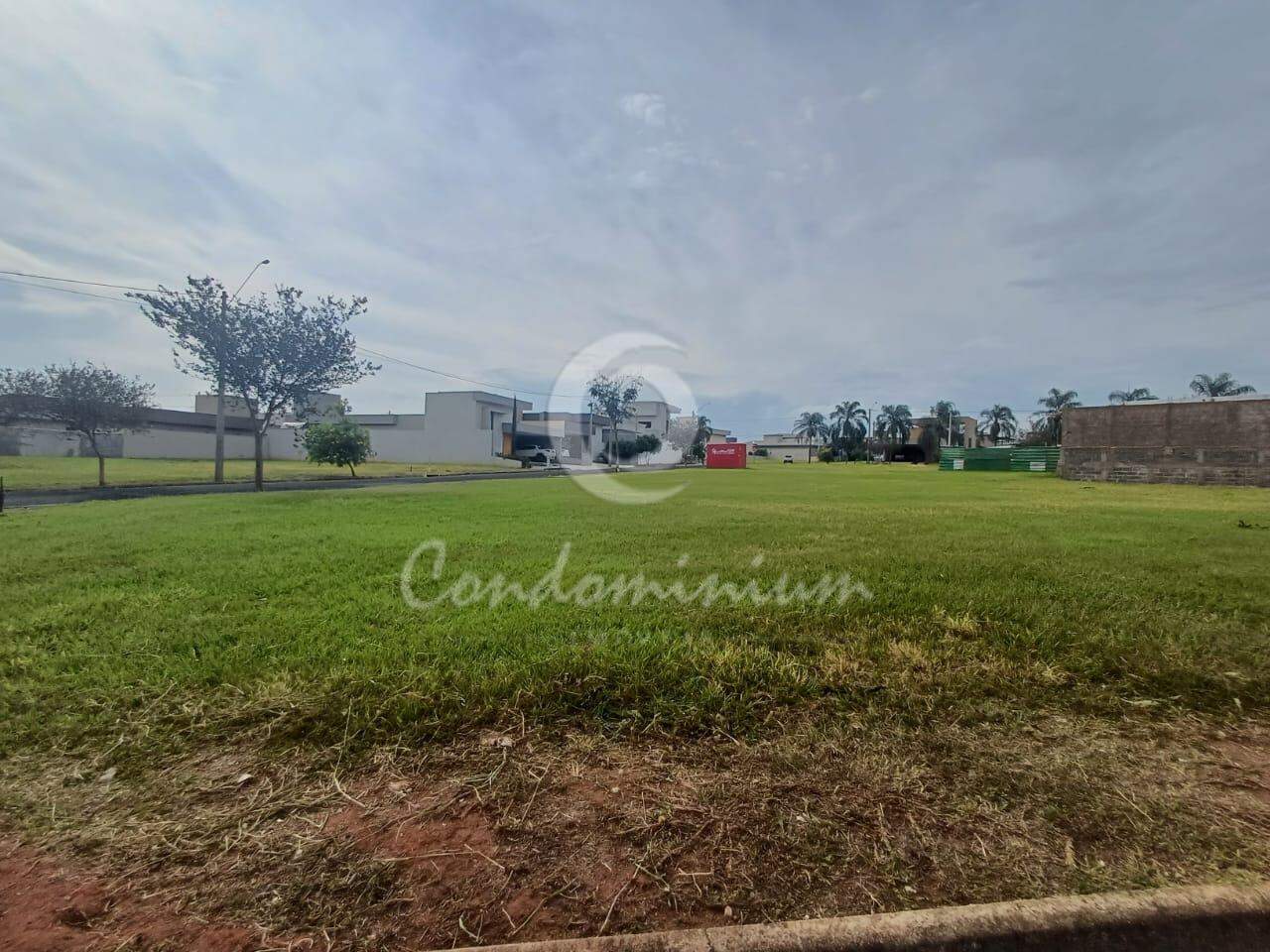 Terreno / Lote / Condomínio  à venda, 544m² — foto 4 de 11