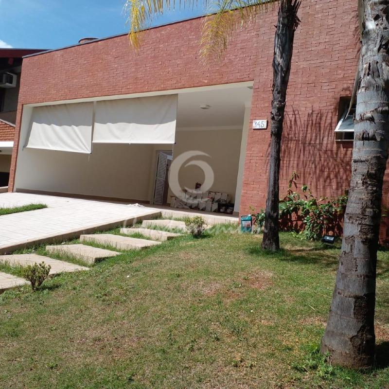 Casa de Condomínio com 4 quartos à venda, 300m² — foto 3 de 32