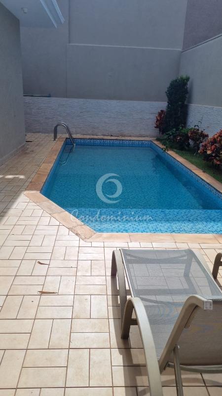 Casa de Condomínio com 4 quartos à venda, 300m² — foto 16 de 32