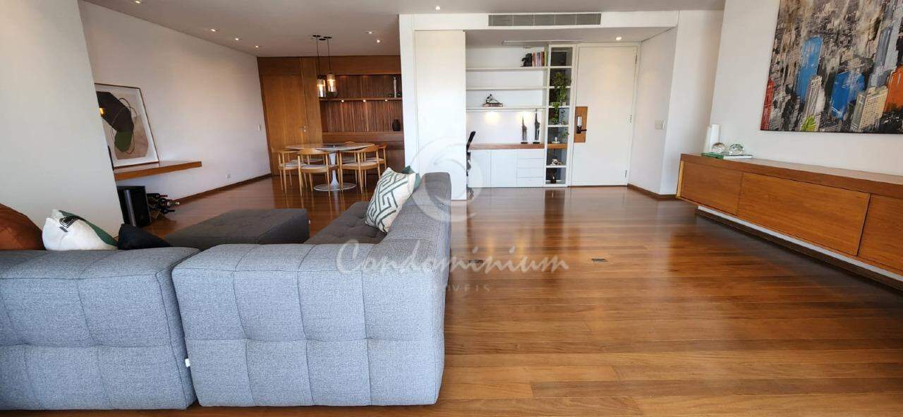 Apartamento com 4 quartos à venda, 209m² — foto 17 de 30