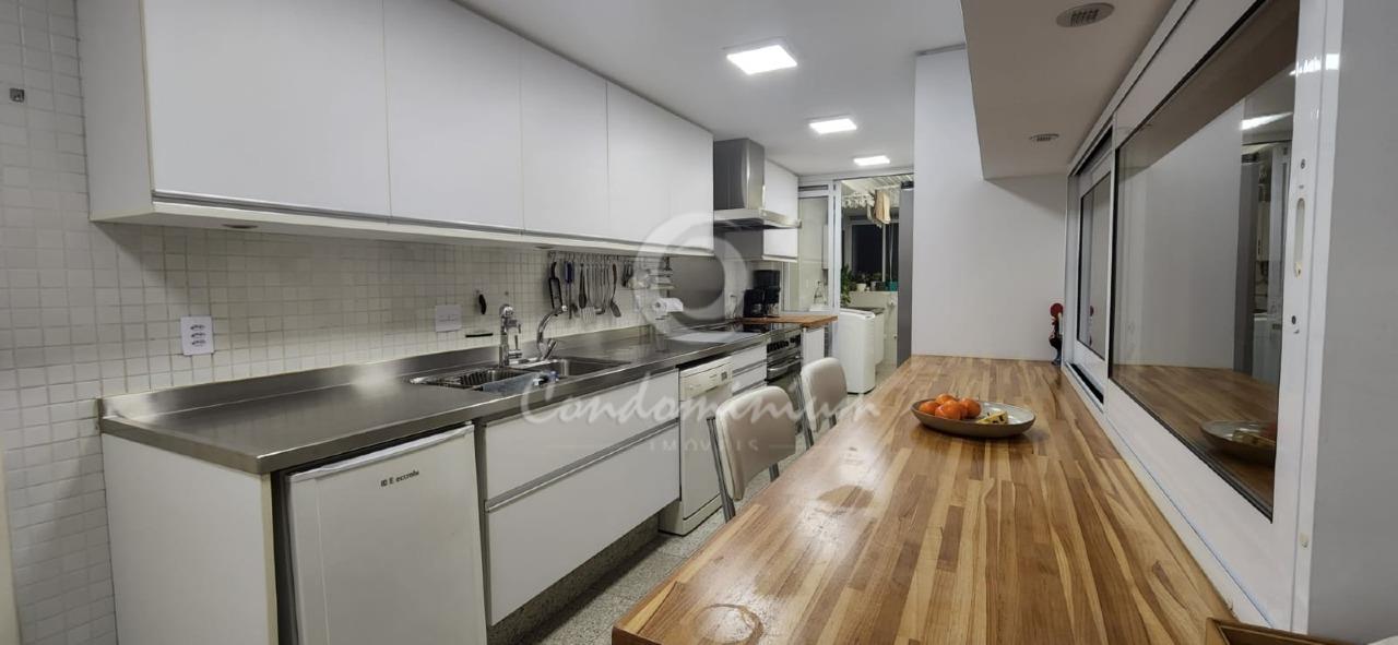 Apartamento com 4 quartos à venda, 209m² — foto 25 de 30