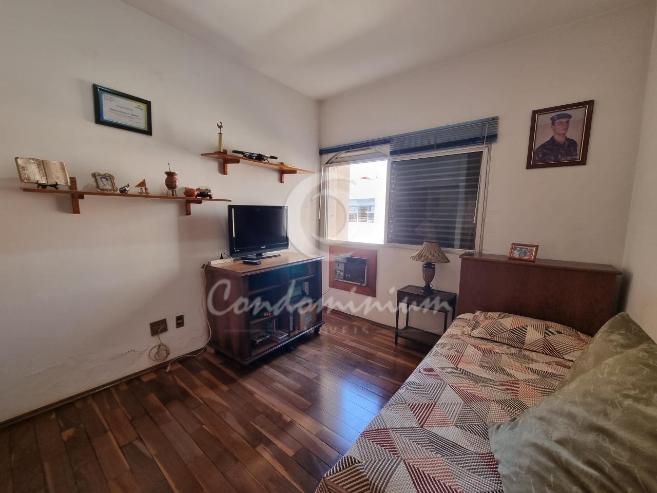 Apartamento com 3 quartos à venda, 167m² — foto 15 de 25