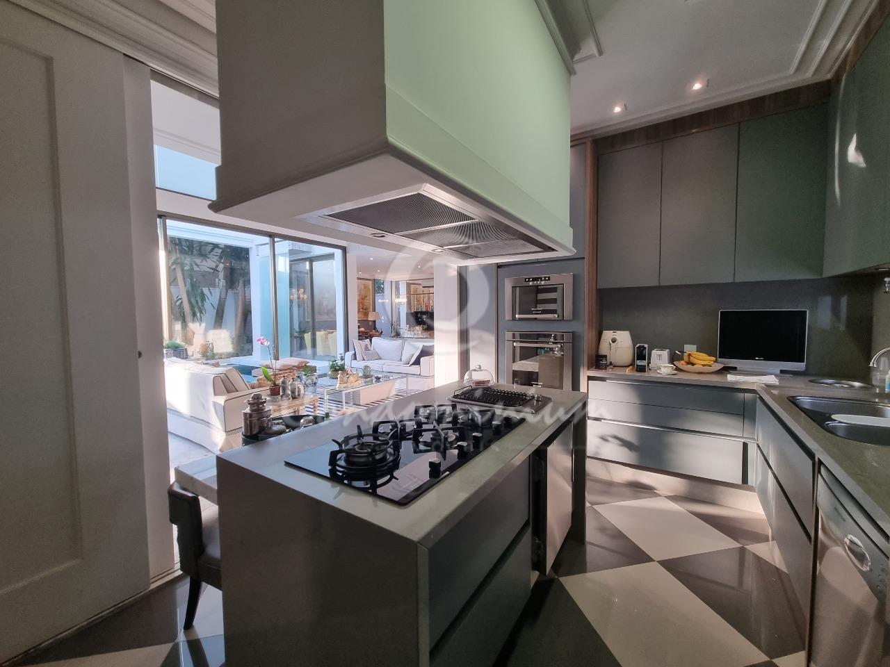 Casa de Condomínio com 4 quartos à venda, 430m² — foto 17 de 40