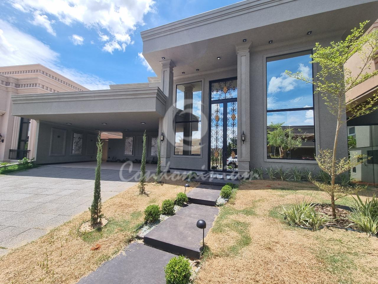 Casa de Condomínio com 4 quartos à venda, 311m² — foto 1 de 31