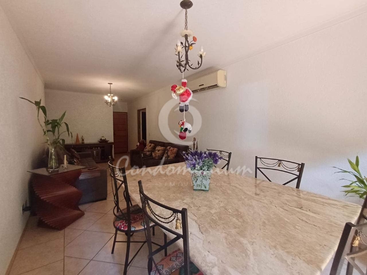 Casa de Condomínio com 3 quartos à venda, 240m² — foto 6 de 22