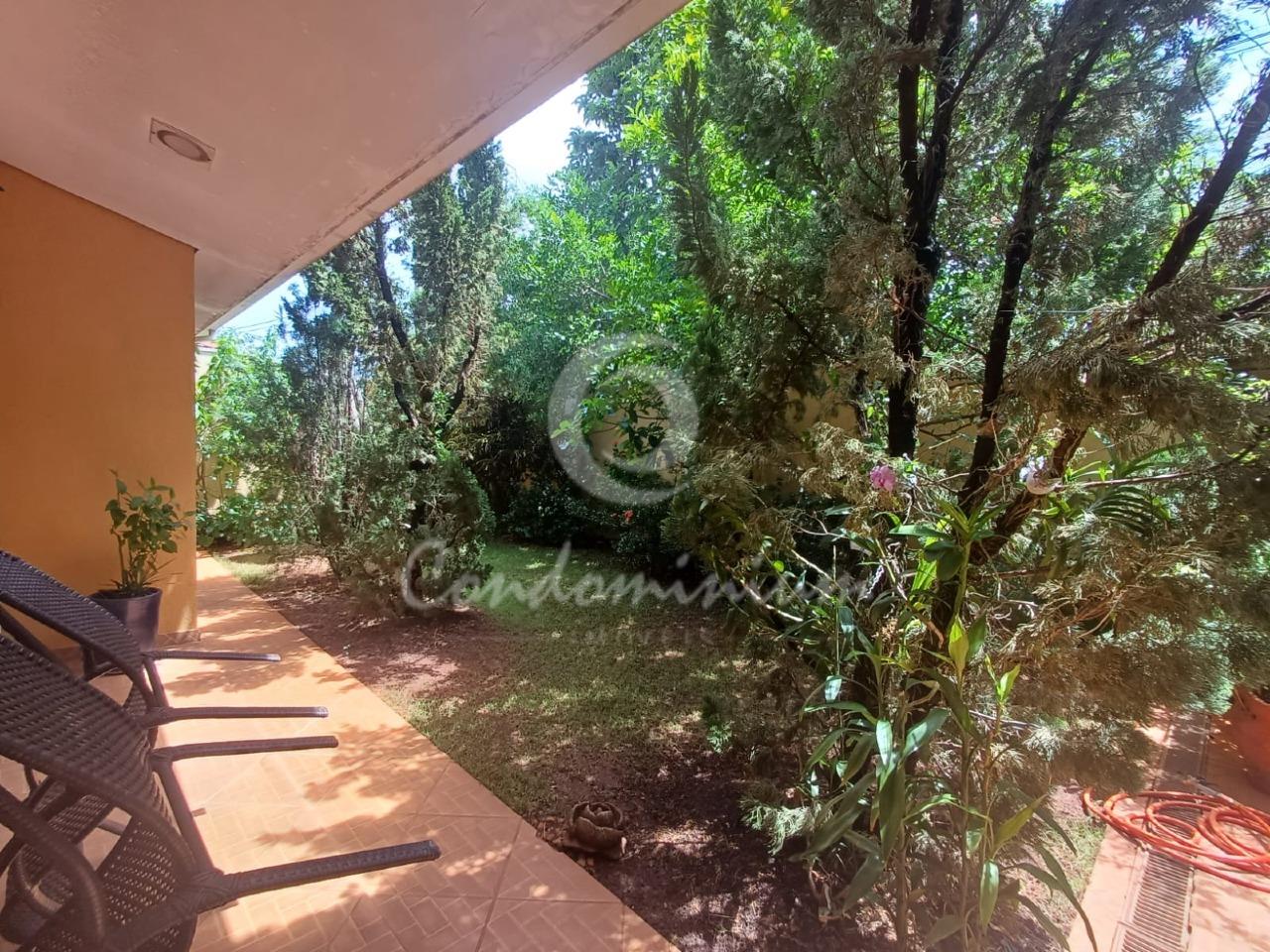 Casa de Condomínio com 3 quartos à venda, 240m² — foto 18 de 22
