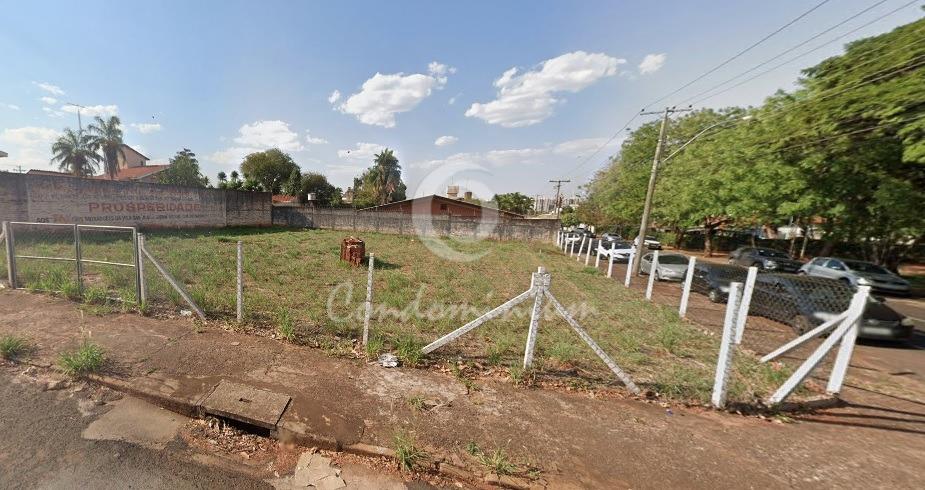 Terreno / Lote / Condomínio  à venda, 962m² — foto 1 de 4