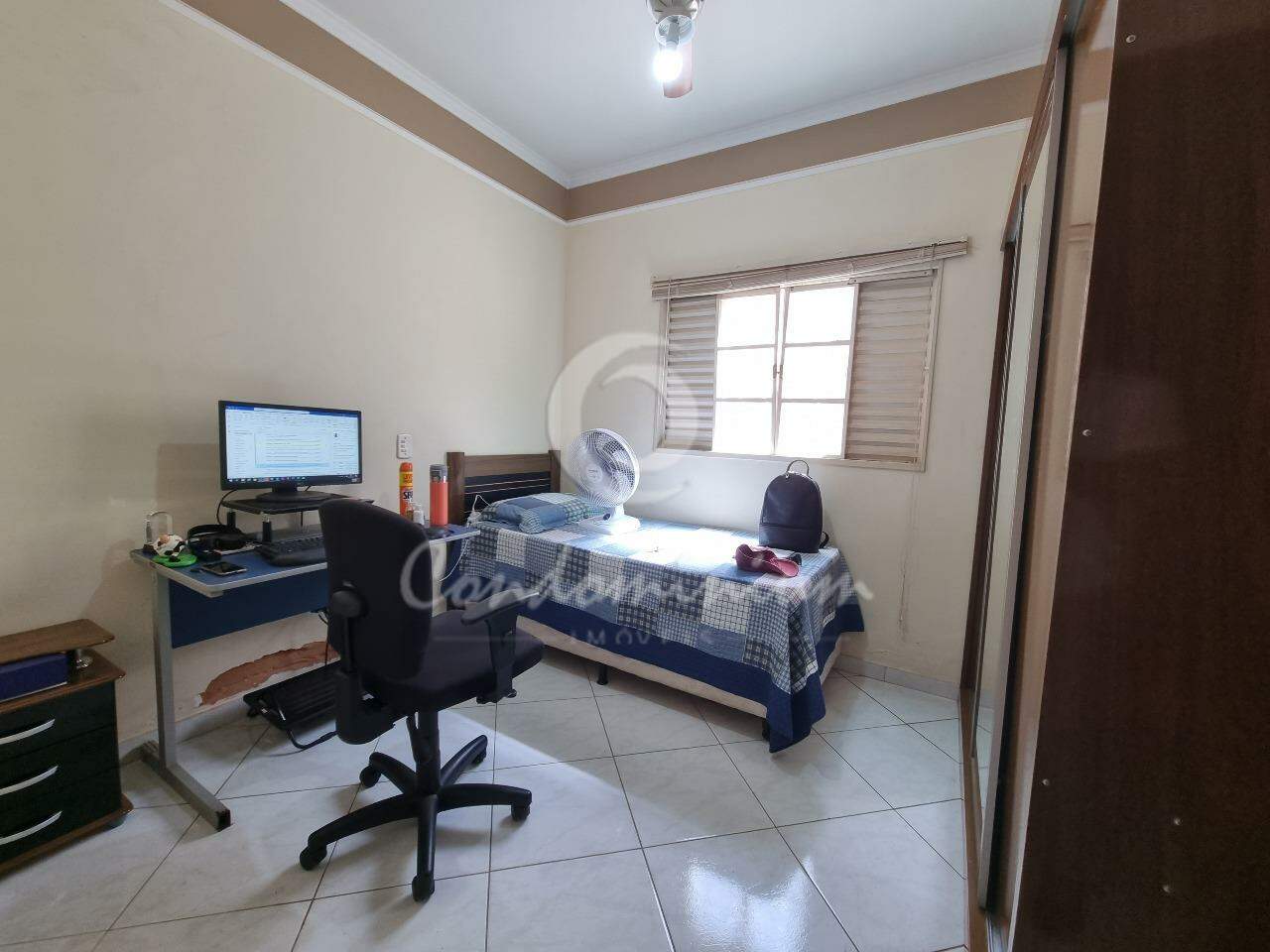 Casa com 3 quartos à venda, 250m² — foto 21 de 24