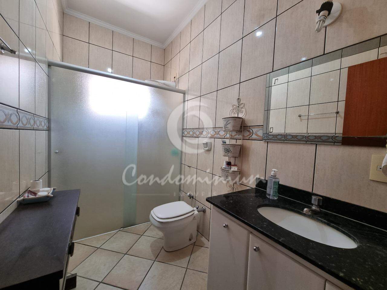 Casa com 3 quartos à venda, 250m² — foto 24 de 24
