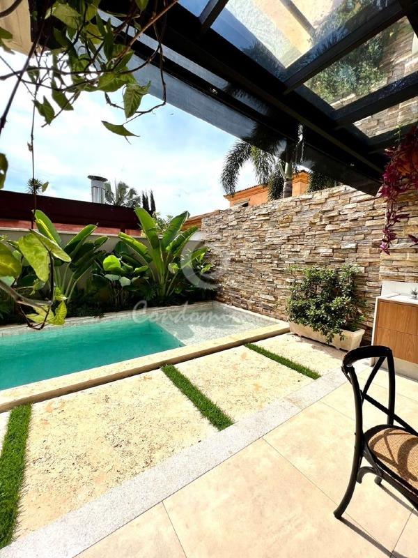 Casa de Condomínio com 3 quartos à venda, 255m² — foto 11 de 31