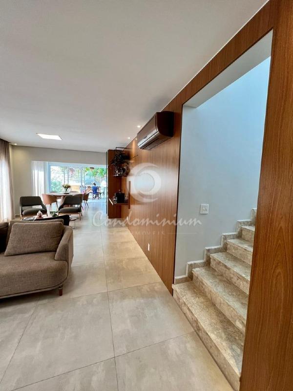 Casa de Condomínio com 3 quartos à venda, 255m² — foto 6 de 31