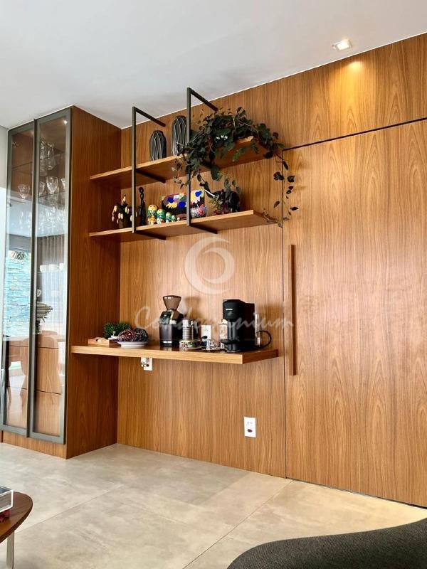 Casa de Condomínio com 3 quartos à venda, 255m² — foto 7 de 31