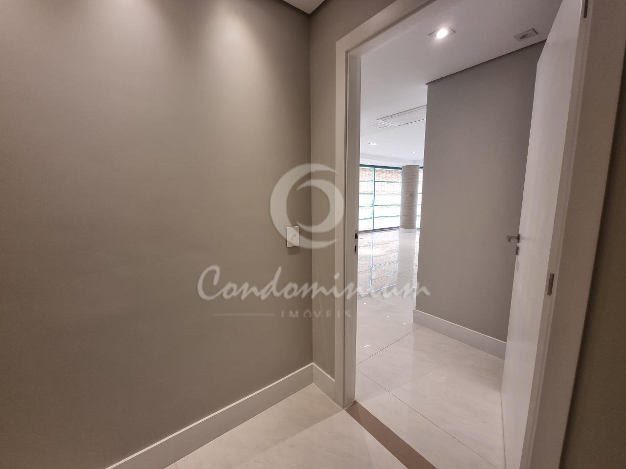 Apartamento com 4 quartos à venda, 256m² — foto 2 de 26